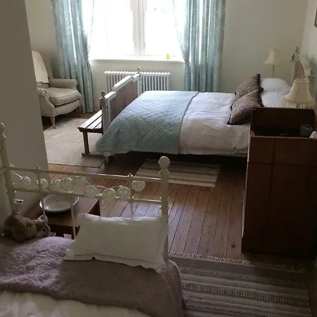 Papillon Chambres D'hotes 3* Hambye